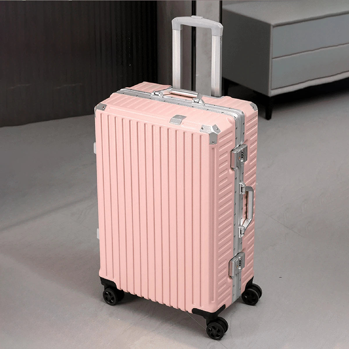 Trolley Luggage 20 24 26 28" Aluminum Frame Rolling Luggage USB